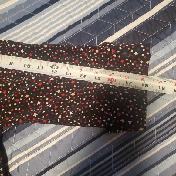 Catherine's 2X (22/24) Lot of 2 Lightweight Tunics Button Star/Geoemetric Print - Picture 9 of 16